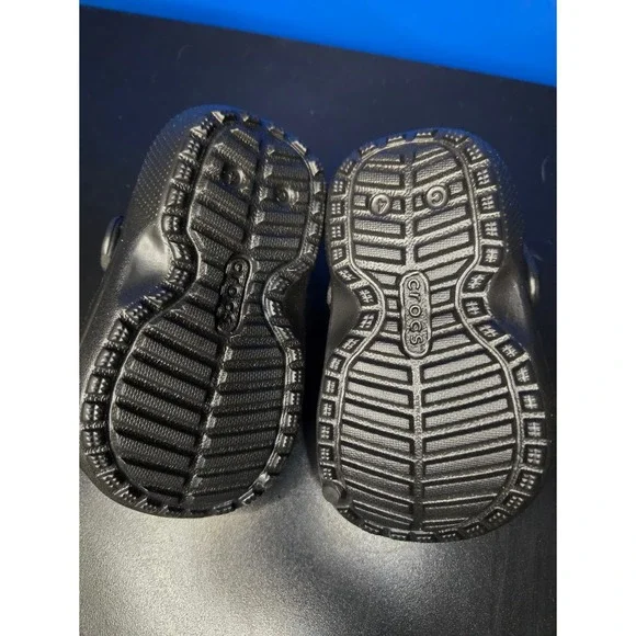 Crocs Classic Lined Clog Child (1-2yr) Size C4 Black Faux Fur Fuzzy SlipOn Shoes - Picture 7 of 10